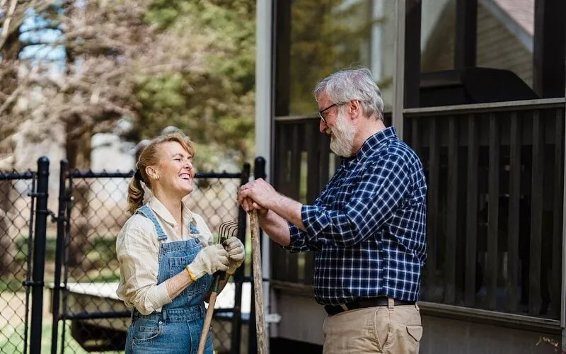 Practical Ways You Can Help Conquer Isolation in Retirement